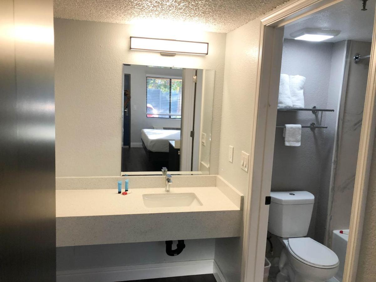Motel 6 Sacramento Ca Natomas Экстерьер фото